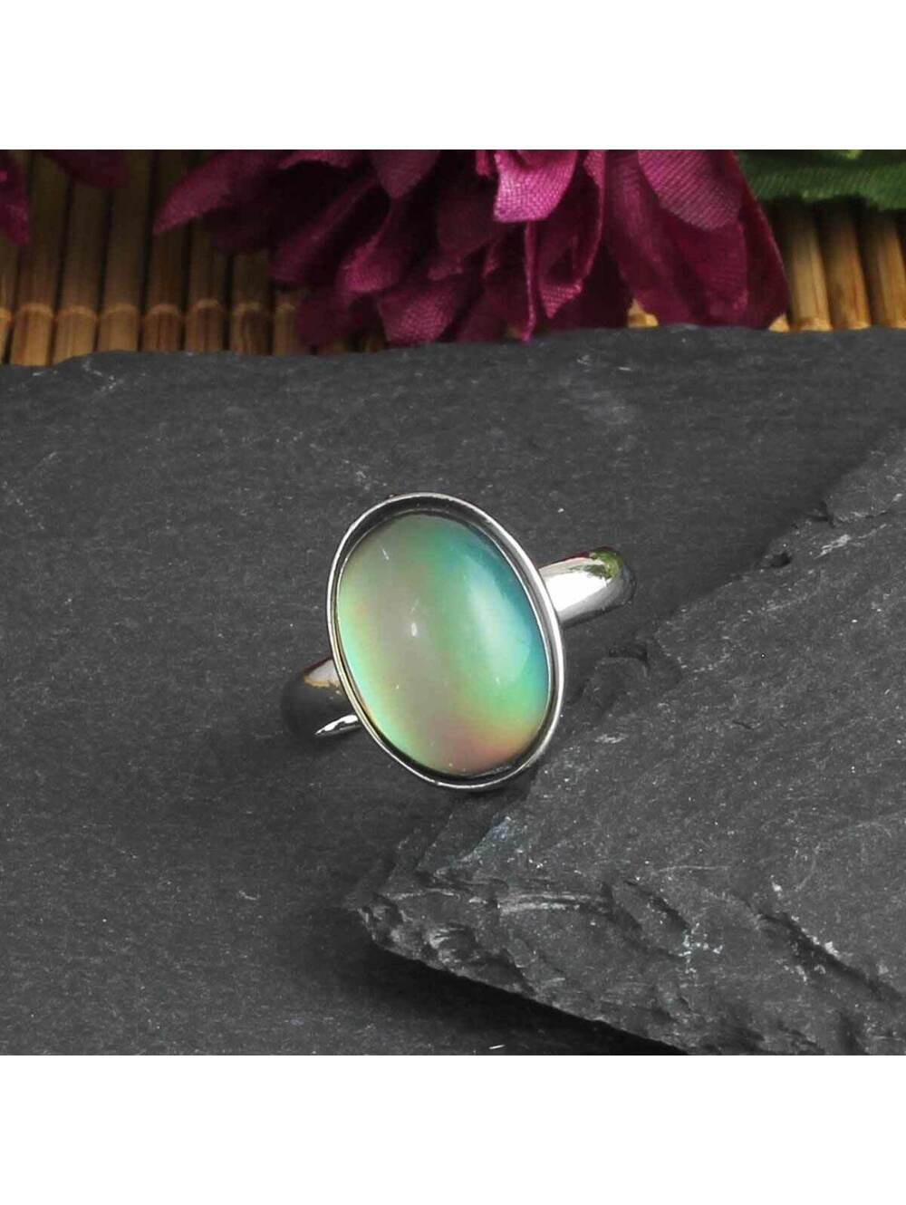 ZAD - Adjustable Oval Mood Ring